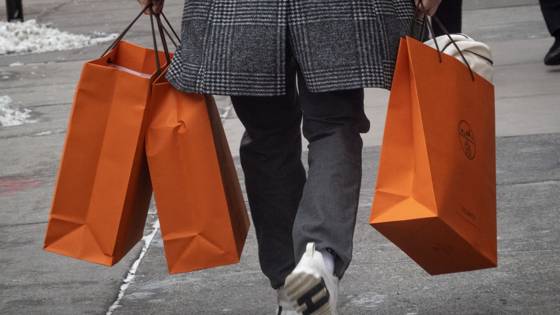 Luxury Brands Brace for Tariff Impact Amid Growing Recession Concerns