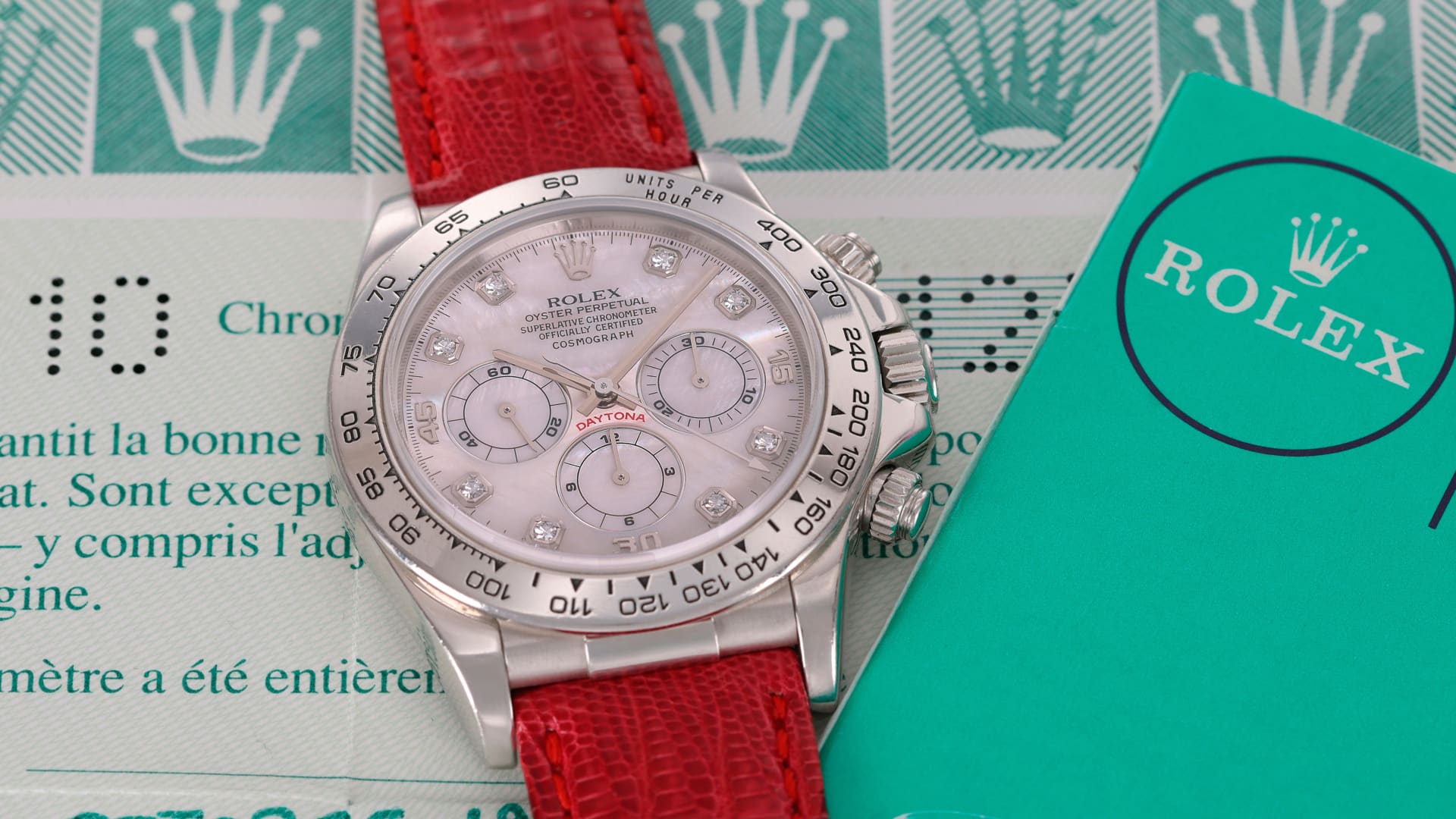 “Rare Platinum Rolex Set to Fetch Up to $1.7 Million at Auction”