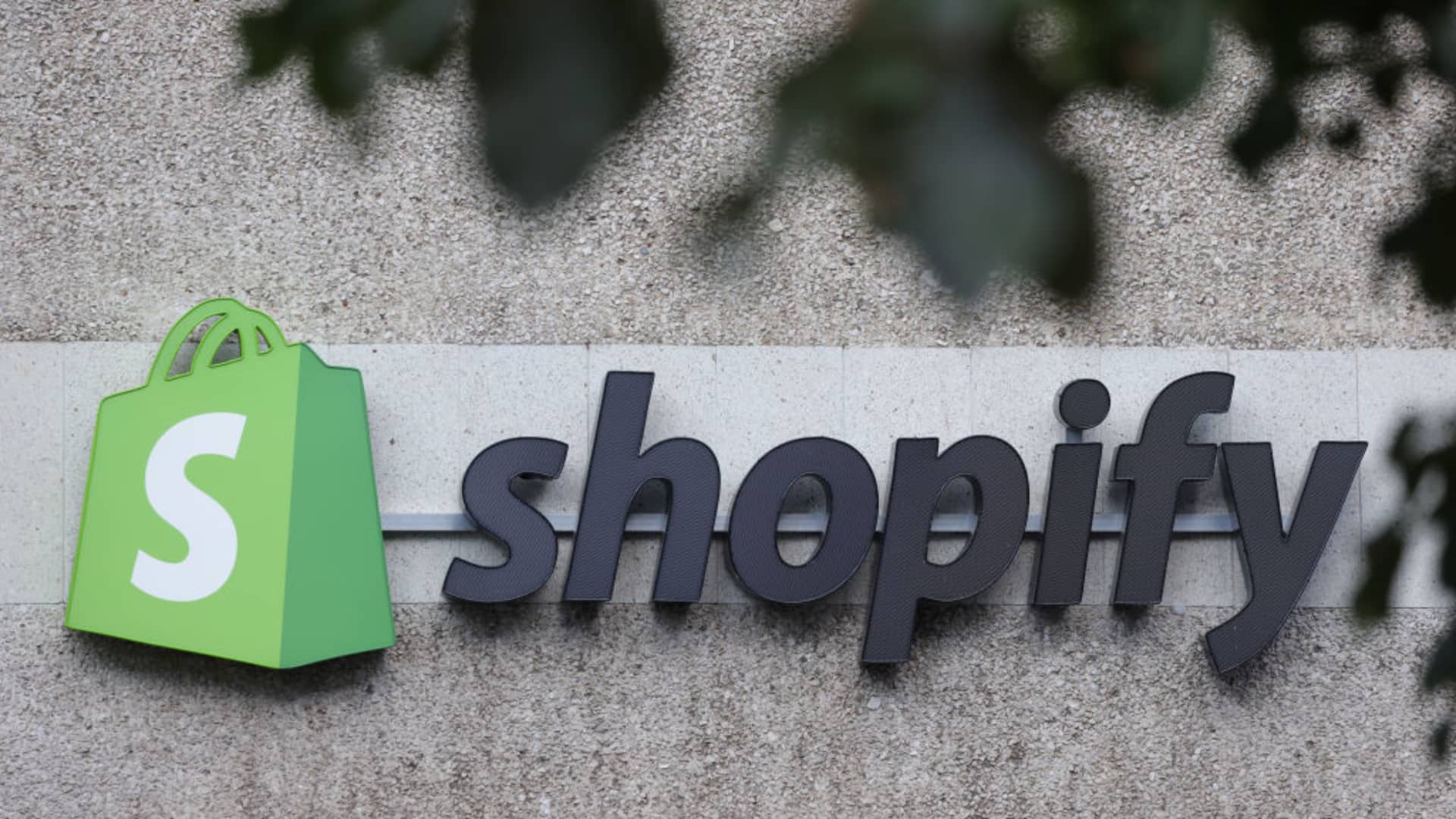 Sure! Please provide the specific information or context regarding SHOP (Shopify), PTON (Peloton), TPR (Tapestry), APP (AppLovin), or any other details you’d like me to consider for the title.