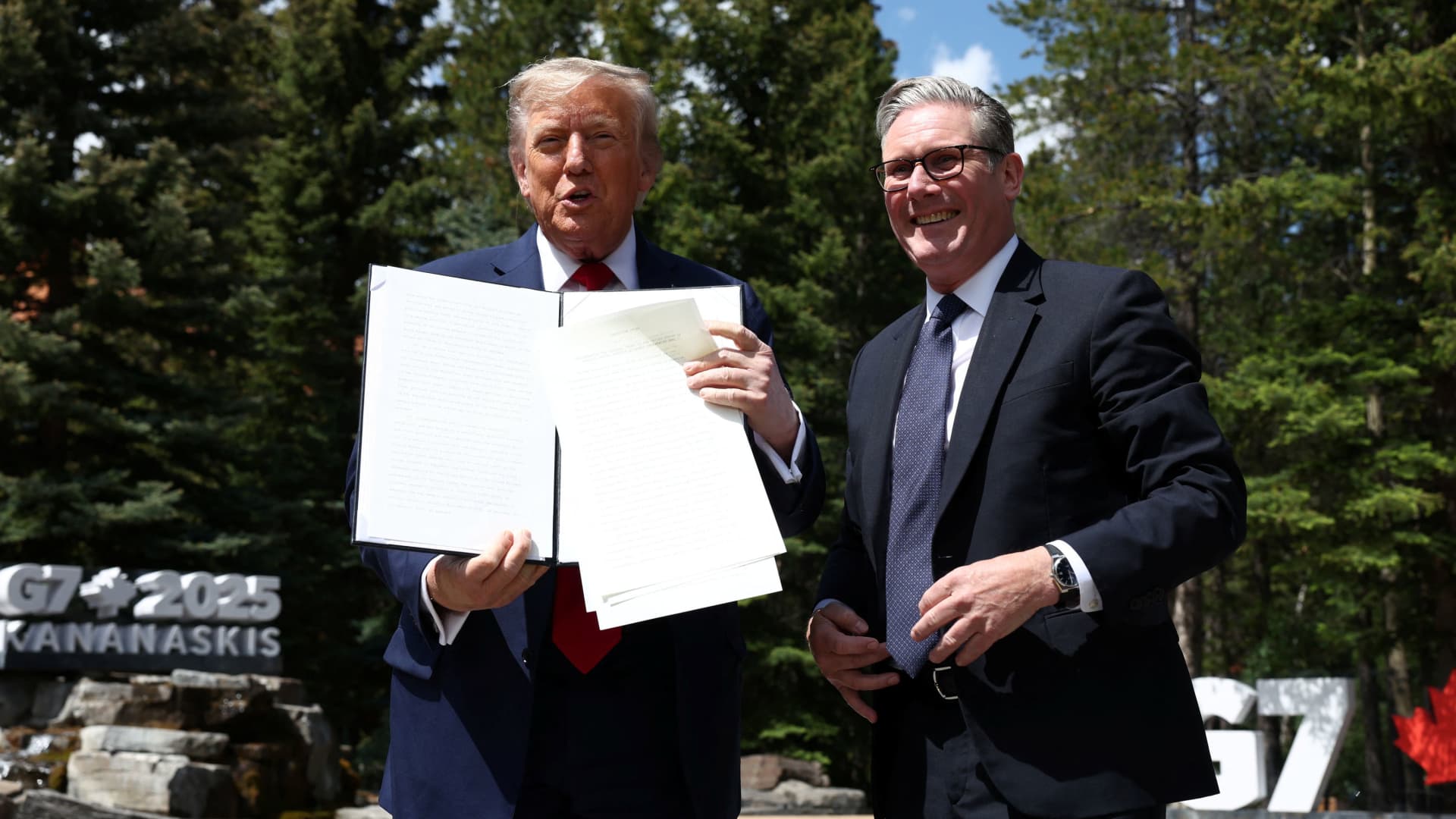 “Concerns Grow Over Sustainability of Trade Stability Post-Trump Tariff Agreements”