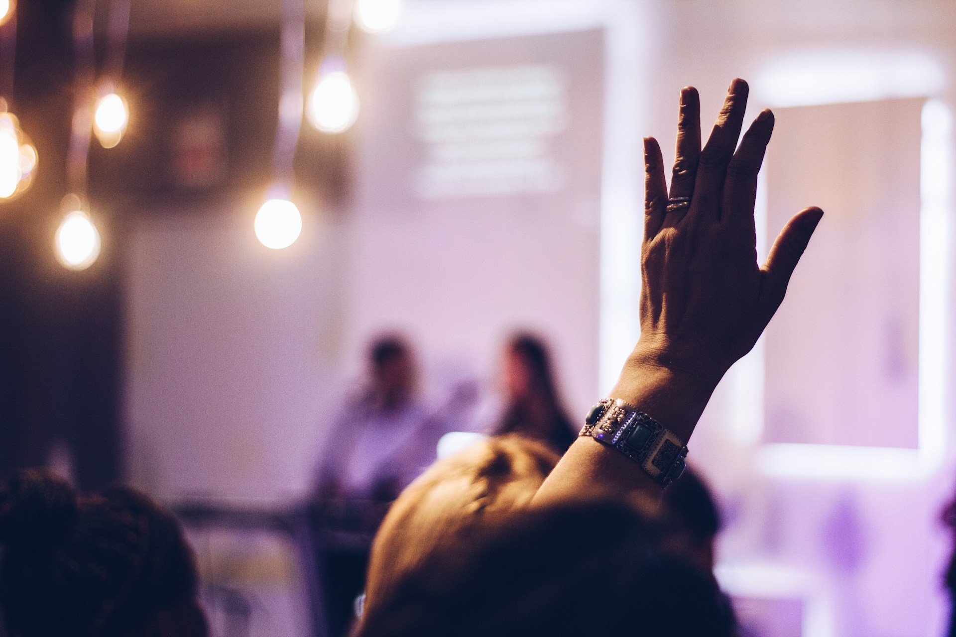 “Mastering the Nine-Slide Method for Impactful Presentations”